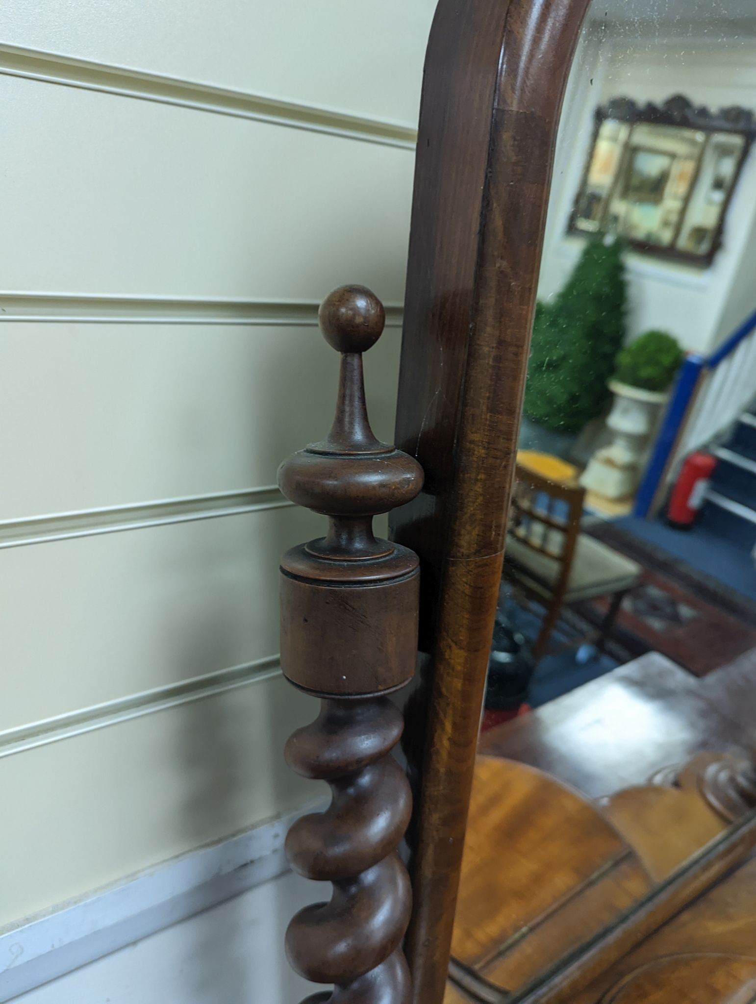 A Victorian mahogany barley twist toilet mirror, width 78cm, depth 29cm, height 76cm